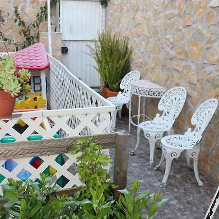 Casa De Ferias Em Algueirao Sintra