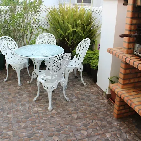 Casa De Ferias Em Algueirao * Sintra